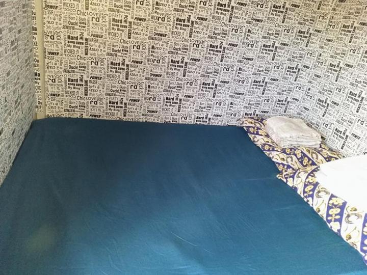 Two Rooms Cabin House ブカレスト エクステリア 写真