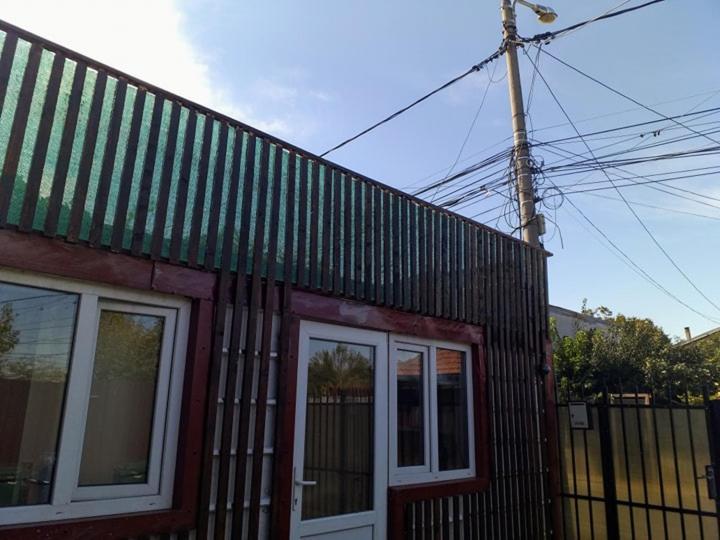 Two Rooms Cabin House ブカレスト エクステリア 写真
